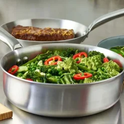 Sauteuse droite Alchimy Inox avec couvercle - de BUYER